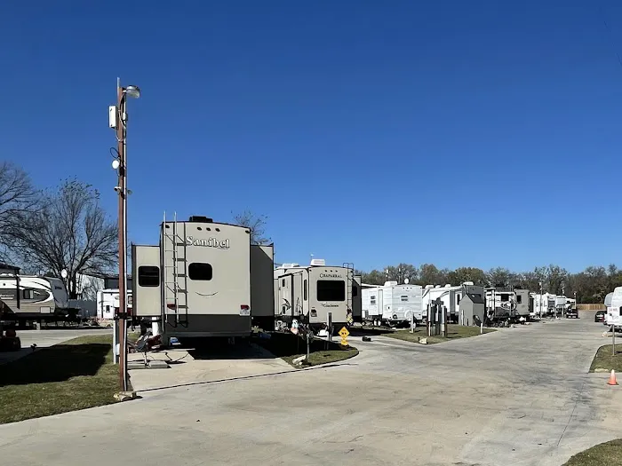 Valley Rose Rv Park & Storage Picture 1
