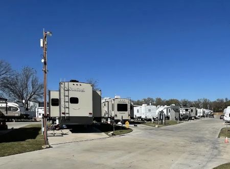 Valley Rose Rv Park & Storage