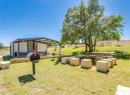 Lonestar 23 RV Park