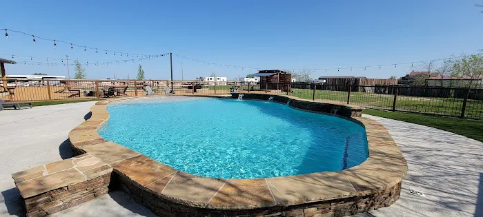 YELLOWROSE RV RESORT Picture 6