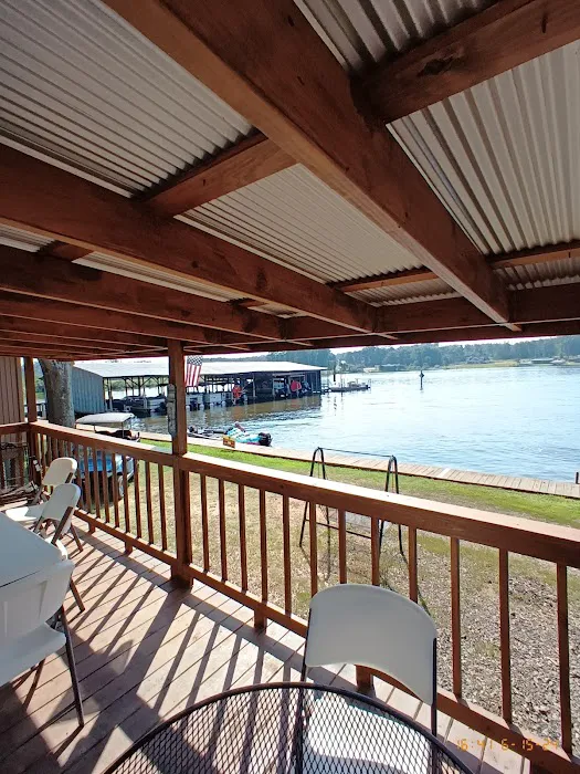 KEL'S KOVE RV PARK & MARINA Picture 8