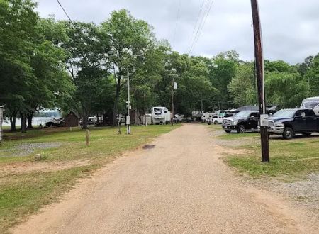 KEL'S KOVE RV PARK & MARINA
