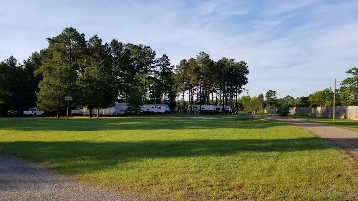 Glorey RV Park Picture 5