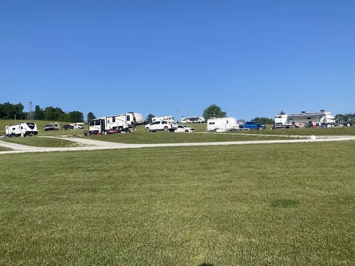 Buffalo Outdoor Center RV Park Picture 7