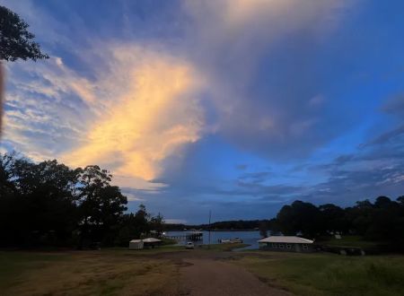 Toledo Bend RV Resort and Cabins