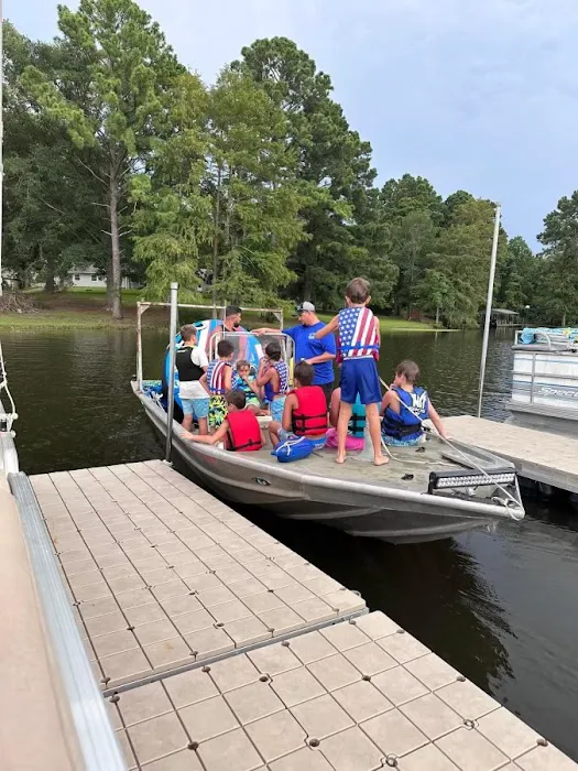 Toledo Bend RV Resort and Cabins Picture 9