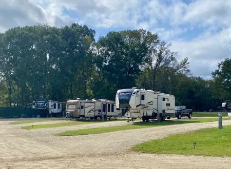 Nestled Pines RV Park