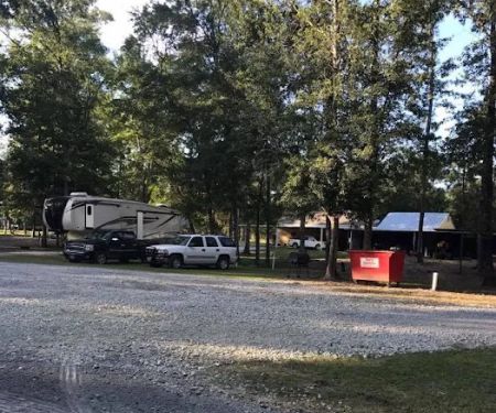 Bullfrogs & Butterflies RV Park