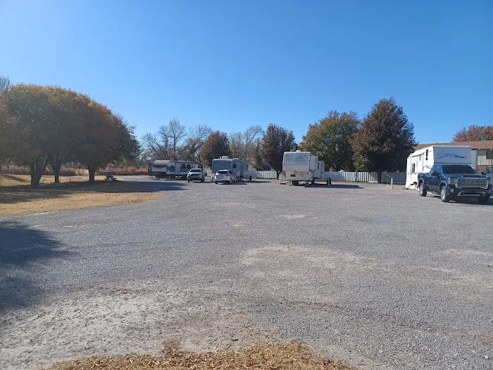 Dodson's Corner RV Park Picture 2