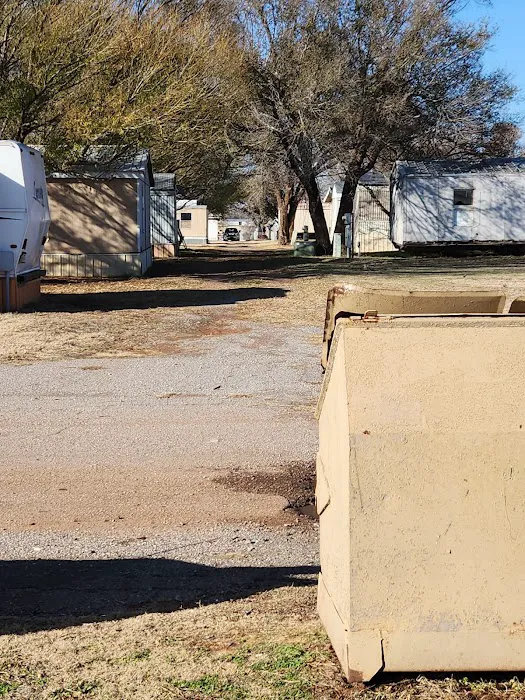 Greenview Mobile Home & RV Park Picture 5