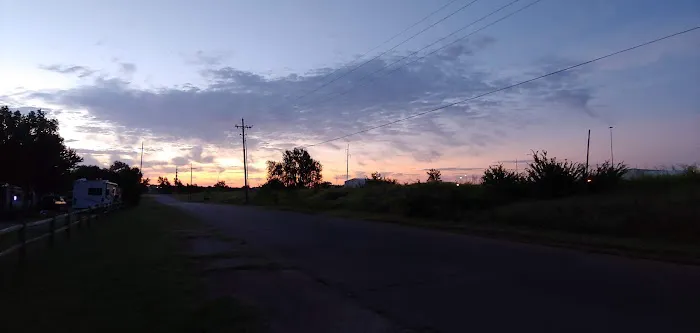 Elk Creek Rt. 66 RV Park Picture 2