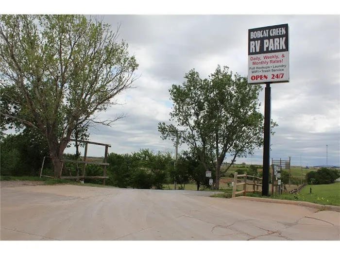 Bobcat Creek RV Park, Convenience Store, Gas Station and Propane Filling Station Picture 2