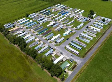 Lucky Oak Mobile Home Park