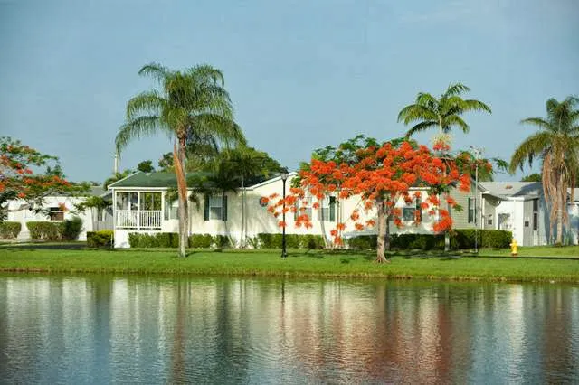 Paradise Village Picture 8