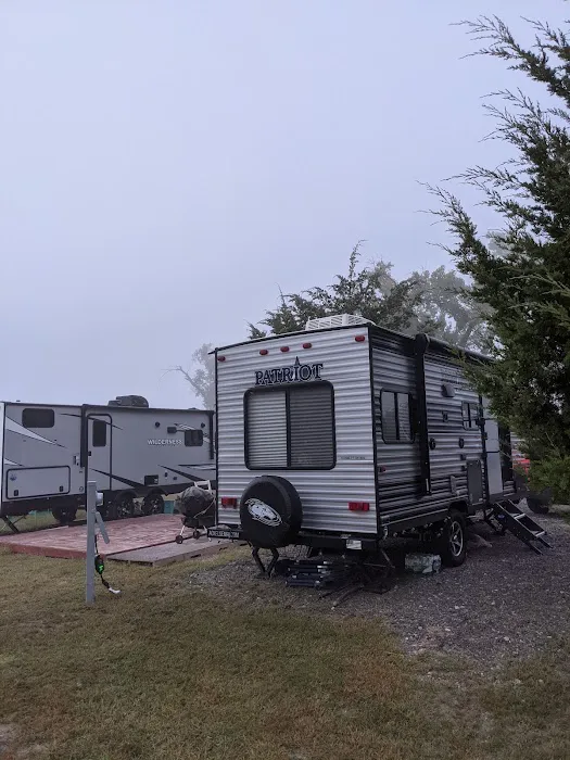 Merritt’s Beach RV park Picture 2