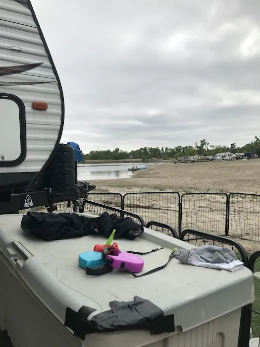 Merritt’s Beach RV park Picture 7