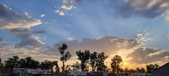 Merritt’s Beach RV park Picture 3