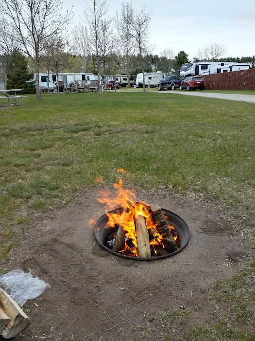 Two Rivers Campground & Tubing Picture 6