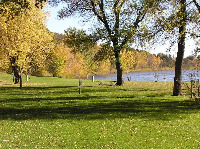 Two Rivers Campground & Tubing Picture 9