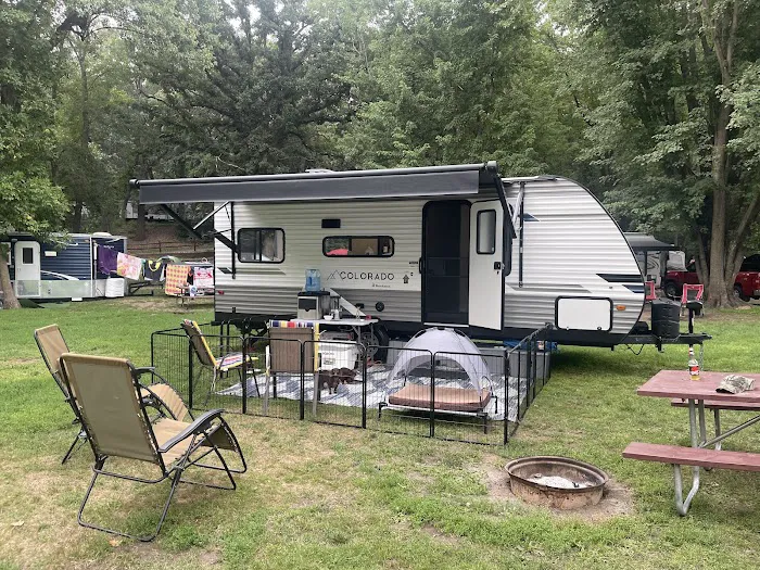 Two Rivers Campground & Tubing Picture 3