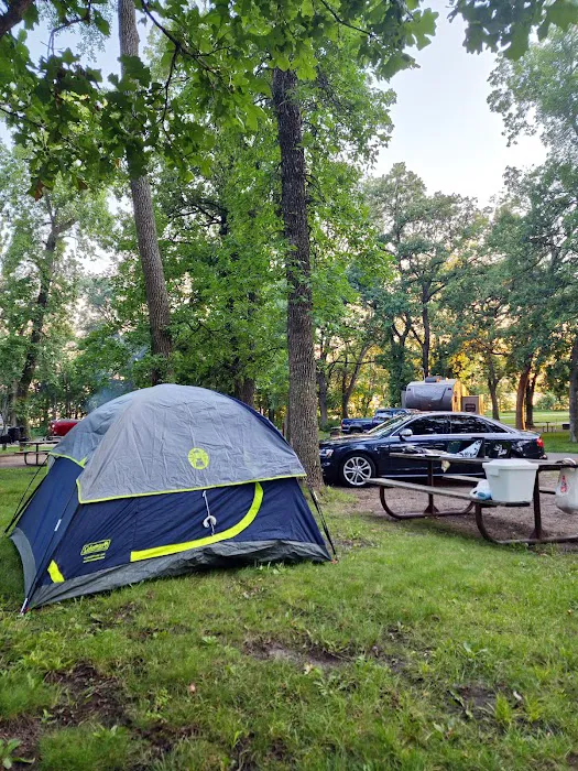 Lakeview Campground Picture 5