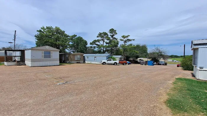Little Corral RV and MHP Community Picture 4