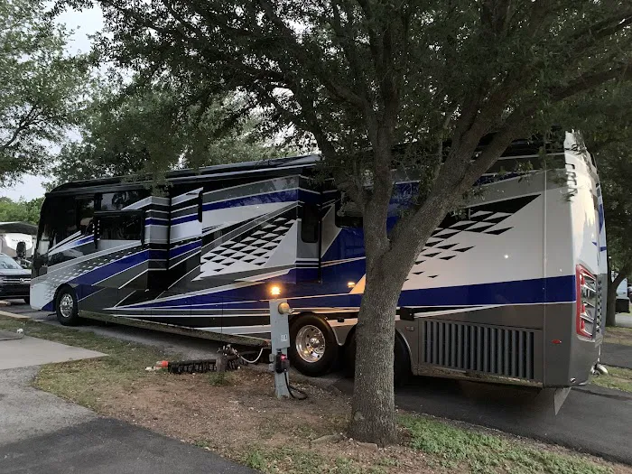 Mockingbird Hill RV Park Picture 8