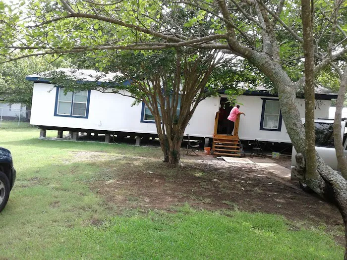 Happy Hollow Ranch Mobile Home Picture 6