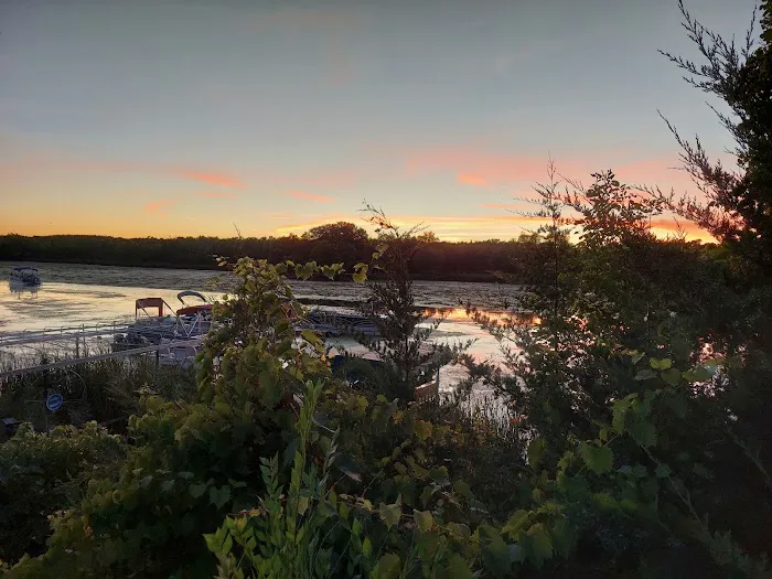 Saukinac Campground Bar & Grill Picture 5