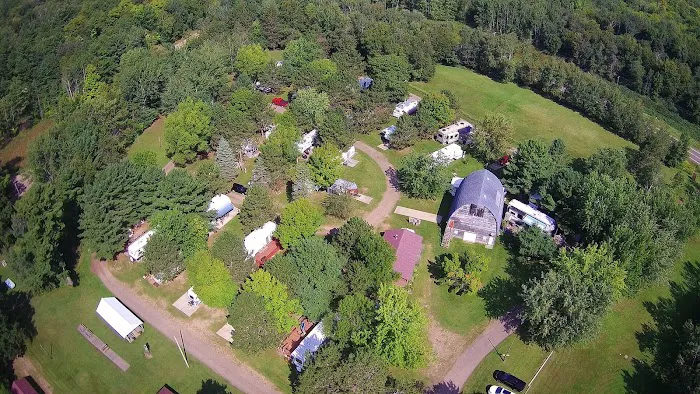 Farm Island Lake Resort Picture 9