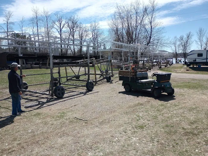 Farm Island Lake Resort Picture 1