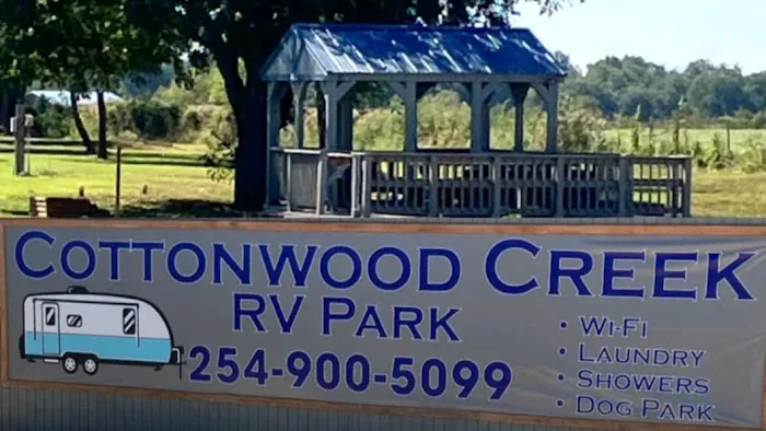 Cottonwood Creek RV Park Picture 5