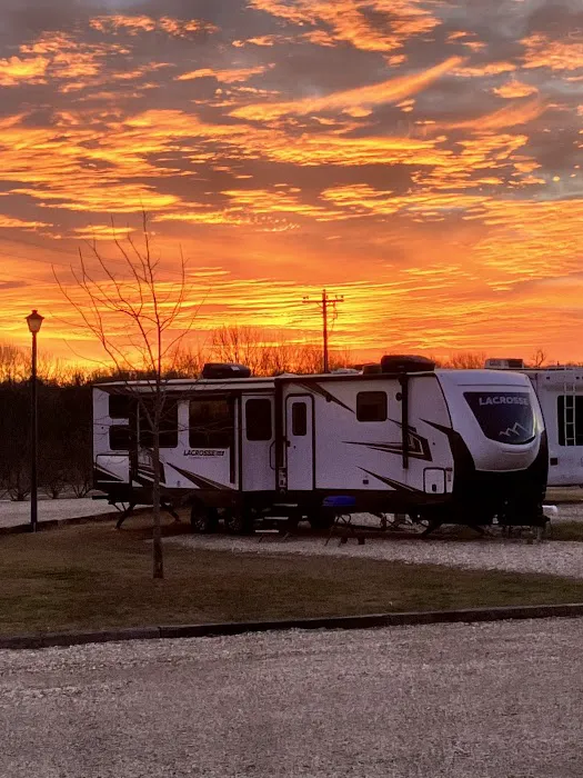 Cottonwood Creek RV Park Picture 1