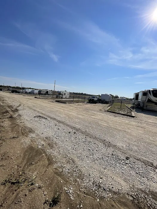 Hill Side RV Park Picture 2