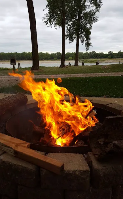 River Landing Camp Ground Picture 6