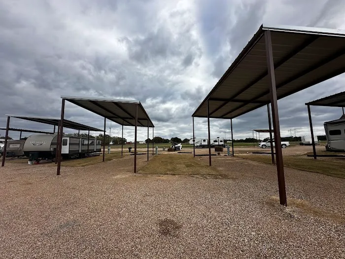 Quiet Country RV Park Picture 8