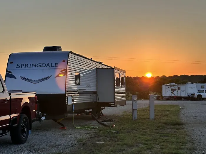 Pine Valley RV Resort Picture 3