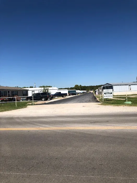 Woodhaven Mobile Home Community Picture 4