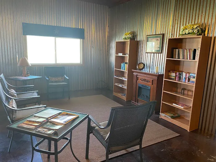 Country Living RV Park Picture 3