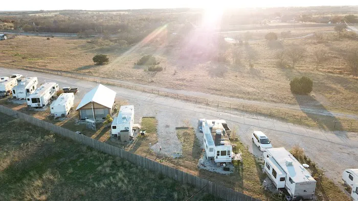 920 RV Park Picture 4