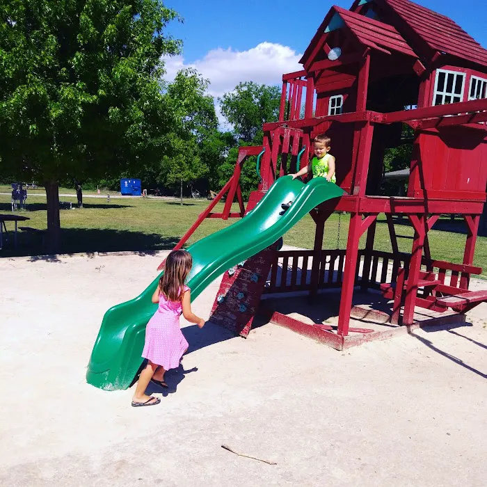 Cowtown RV Park Picture 5