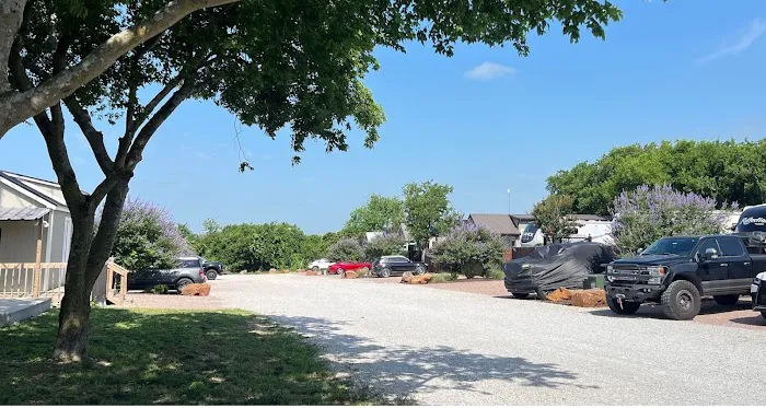 Primrose Village RV Park Picture 5