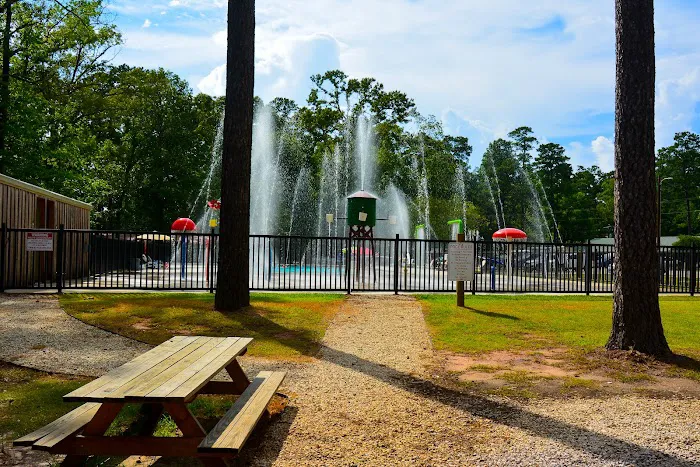 Lost Frontier RV Park and Bar & Grill Picture 10