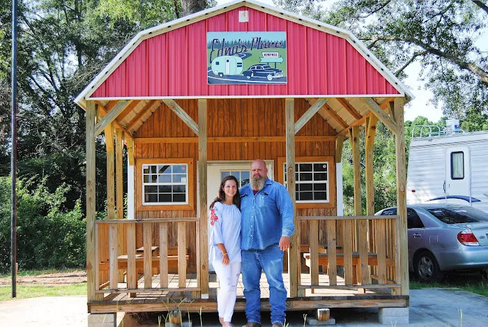 Edna's Place Picture 2