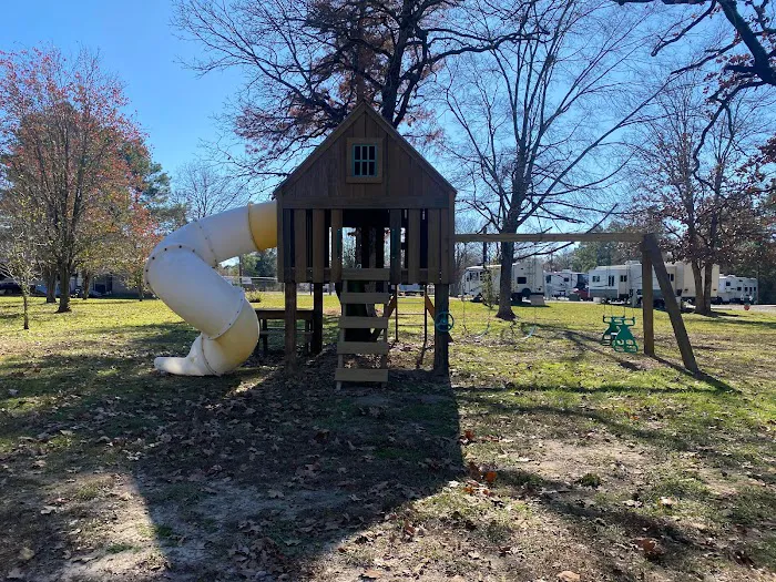 The Farm RV Park Picture 8