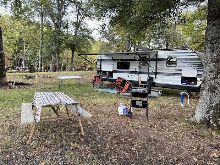 Reba's Marina Bait &RV @ Lucky Landing Picture 3