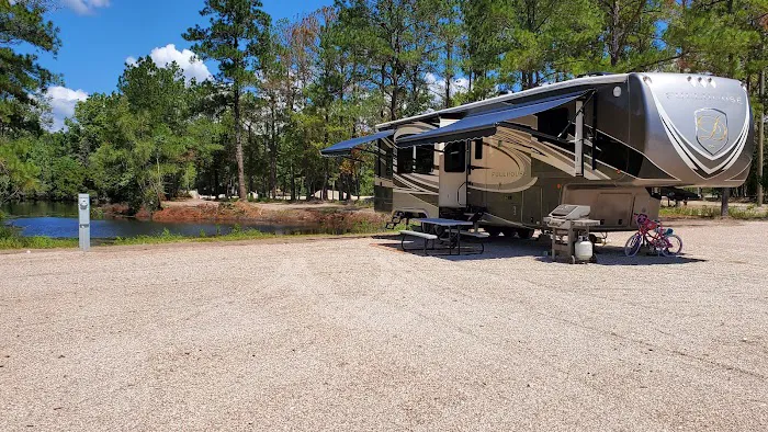 Bugout Rv Park Picture 2