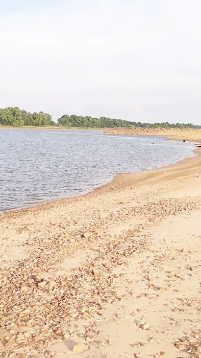 Lake Dardanelle Area Picture 7