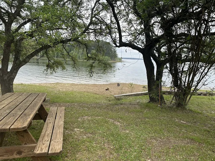 Farmer's Cove RV Park Picture 2