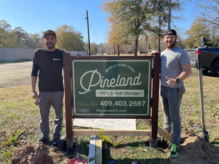 Pineland Mobile Home and RV Park Picture 3